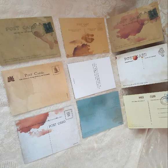 Sale! Set of 20 Vampire Dracula Theme Postcards - Picture 8 of 10